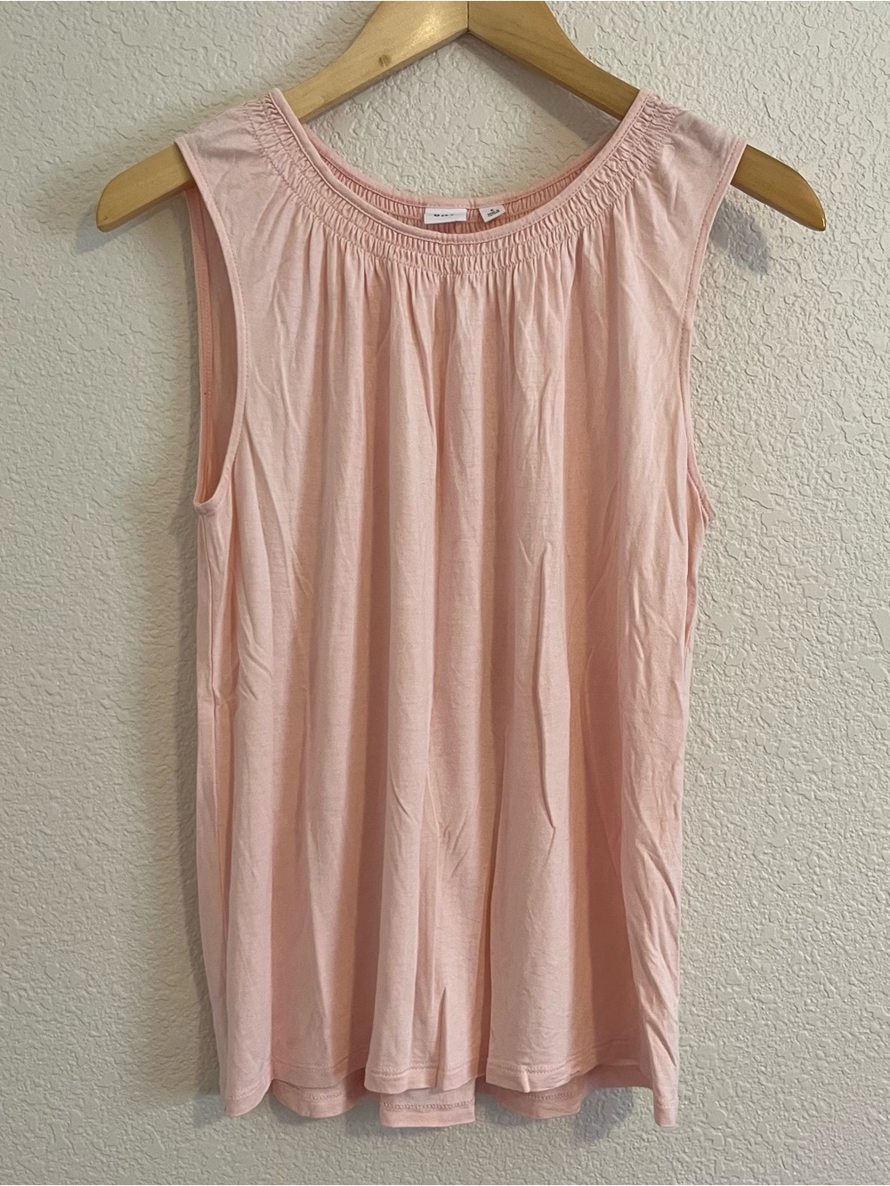 Gap Light Baby Pink Ruched Sleeveless Tank Top